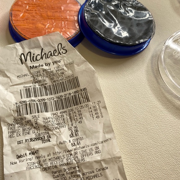 FACE PAINT & GLITTER BLACK AND ORANGE SILVER MICHAELS NWT - Picture 3 of 5